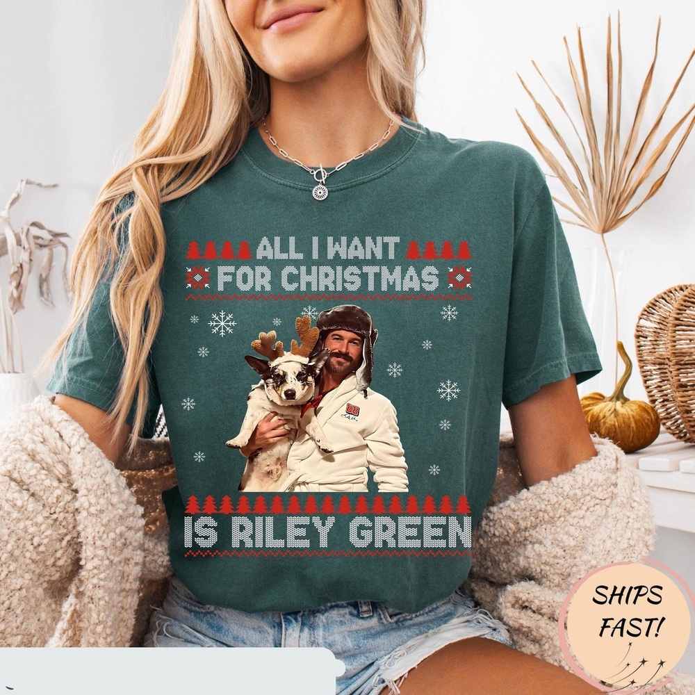 Riley Green All I Want For Christmas T-Shirt Love